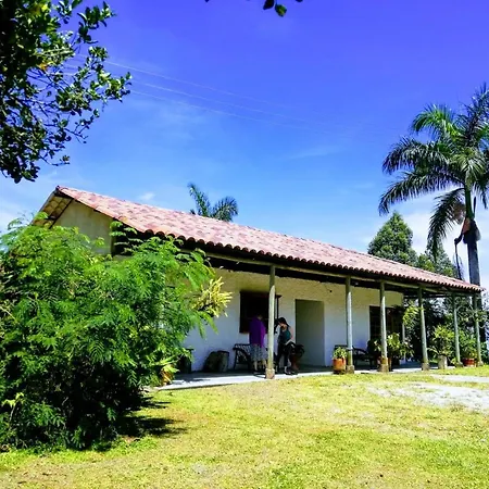 Finca Posada Del Camino Real Guaduas Exterior photo