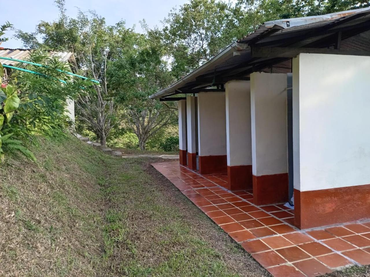 Campsite Del Camino Real Guaduas